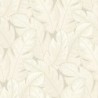 Papel pintado Yuto de Casadeco con diseño de grandes hojas estilizadas tipo pluma y efecto degradado sutil.