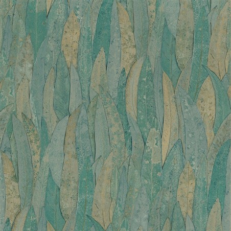Papel pintado Neluwa de Casamance con diseño detallado de hojas de eucalipto y textura que resalta las nervaduras vegetales.