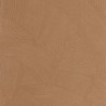 Papel pintado Terra de la colección Origine de Caselio con textura efecto arcilla mineral y acabado mate natural.